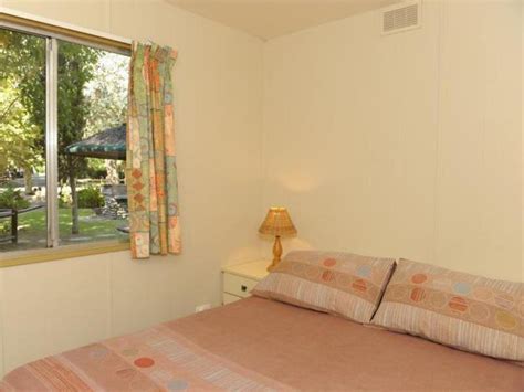 Montagu Springs Resort Apartment - Deals, Photos & Reviews