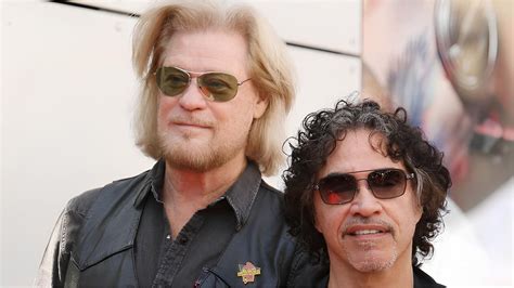 Why is Daryl Hall suing John Oates? Net worths compared as former ...