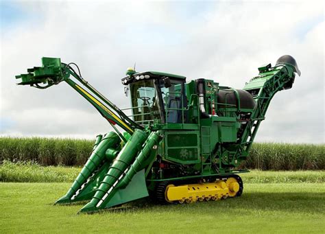 Set Up and Go: 3520 Sugarcane Harvester Videos to Get Started