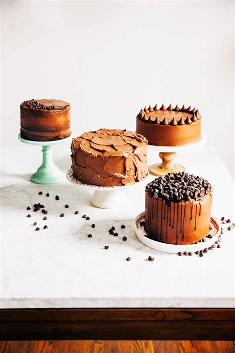 cake decorating 101 | hummingbird high || a desserts and baking blog