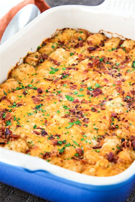 Cheesy Tater Tot Breakfast Casserole