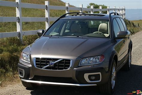 Volvo XC70 Cross Country:picture # 3 , reviews, news, specs, buy car