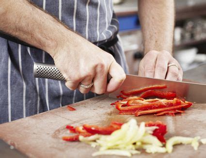 Basic Culinary Arts Knife Cuts and Shapes