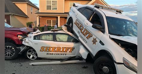 Georgia Sheriff's Deputy Injured After Suspect Hits Three Patrol Cars ...