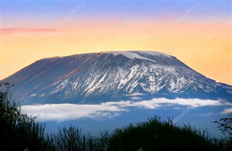 Sunrise on mount Kilimanjaro — Stock Photo © Anna_Om #6476607