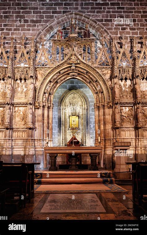 Chapel of the Relic of the Holy Grail inside Valencia Cathedral, Holy ...