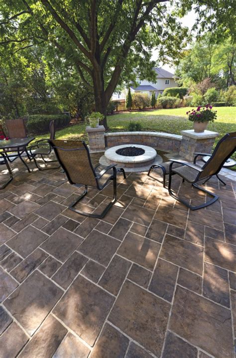 10 Patios That Use Paver Patterns to Make a Statement | Unilock