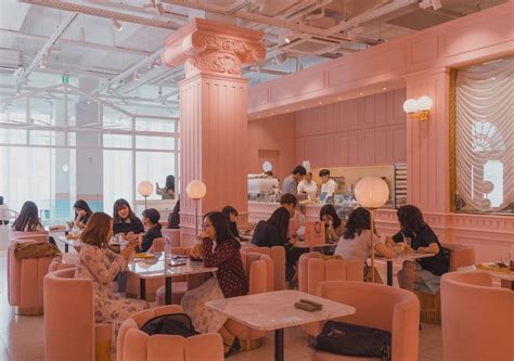 The Trendy Stylenanda Pink Hotel + Pink Pool Cafe in Seoul | Seoul cafe, Korea cafe, Seoul