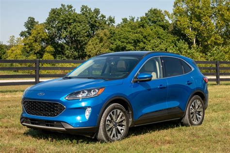 2020 Ford Escape: 6 Things We Like and 2 Things We Don’t | Cars.com