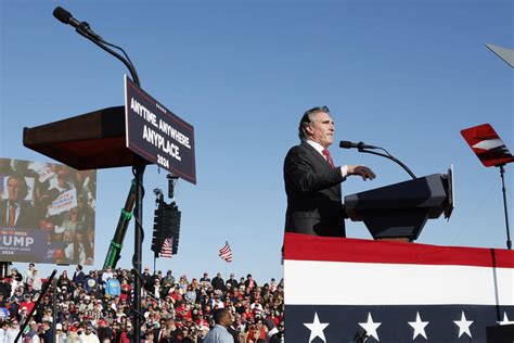 VP candidate Doug Burgum joins Trump at campaign rally in New Jersey - THE BHARAT EXPRESS NEWS