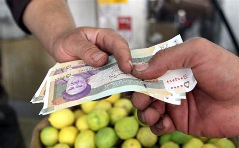 Iran in grip of currency crisis as trading stops