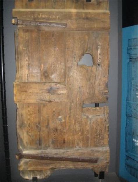 Dungeon Door - Picture of Edinburgh Castle, Edinburgh - TripAdvisor