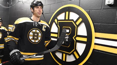 Boston Bruins captain Zdeno Chara gets one-year extension - ESPN