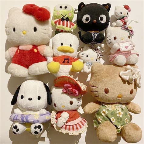 sanrio daily on Twitter: "sanrio plushies 💫"