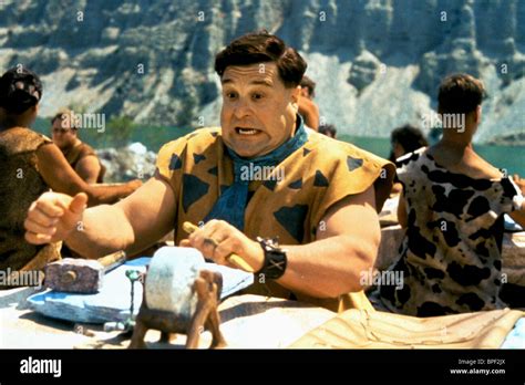 JOHN GOODMAN THE FLINTSTONES (1994 Stock Photo: 31064178 - Alamy