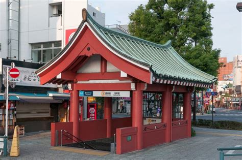 Asakusa Station - Japan Airlines