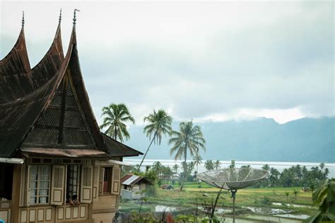 Danau Maninjau