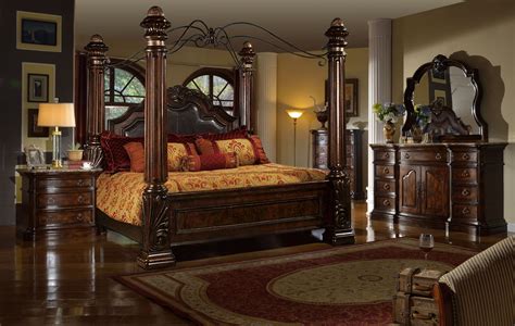 McFerran Home Furnishing B6005/B6002 2-Piece Canopy Bedroom Set