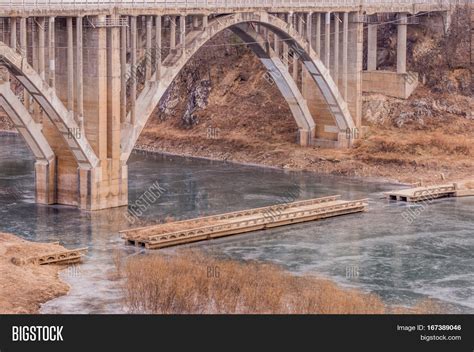 Arch Bridge Spandrel Image & Photo (Free Trial) | Bigstock