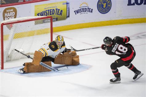 Bruins’ Jeremy Swayman stands tall in head-to-head goaltending circus ...