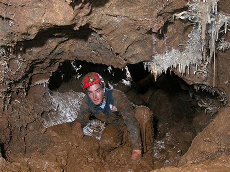 Caving - Wikipedia