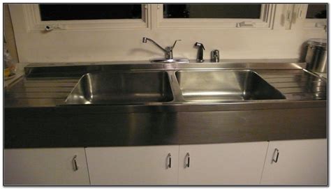 Farmhouse Sink With Drainboard And Backsplash