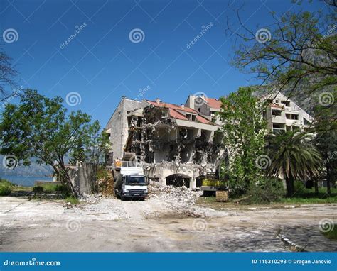 Demolition of an old hotel stock image. Image of abandoned - 115310293