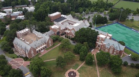 University of Richmond Aerial View - FLY4MUNCH