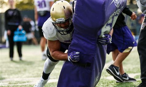 Washington Huskies Football | Bleacher Report | Latest News, Scores ...