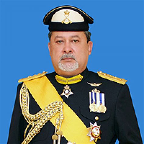 Kesultanan Johor: 'Beri kerjasama sepenuhnya kepada MB baru' - Sultan Johor