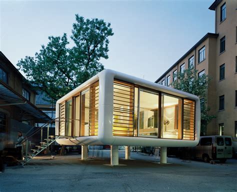 7 Compact, Modular, Mobile Homes from Different Countries