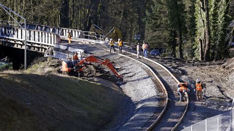 Washington state: No passenger trains on Amtrak derailment route until ...