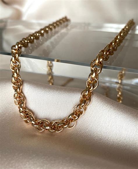 18k Gold Plated Chain Necklace Gold Vintage Jewelry Herringbone ...