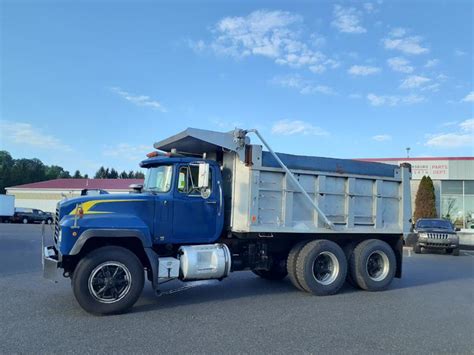 Used Mack RD688SX Dump Truck for sale - Trucks for Sale - BigMackTrucks.com