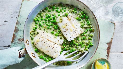 Poached fish with peas and spinach recipe – Michael Mosley’s Fast 800 ...