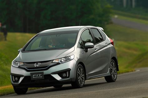 2014 Honda Fit Hybrid goes official