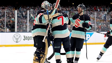 Seattle Kraken shut out Las Vegas Golden Knights to win festive NHL ...