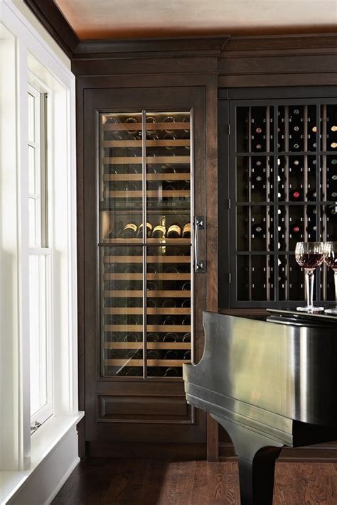 Wine cabinet – the advantages of having a wine cooler at home