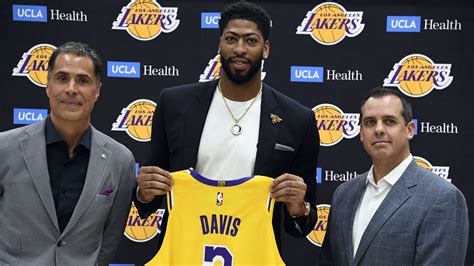 Anthony Davis Wears Lakers Uniform for First Time [LOOK]