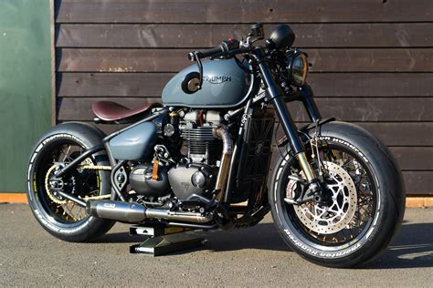 Triumph Bonneville Bobber Custom | Reviewmotors.co