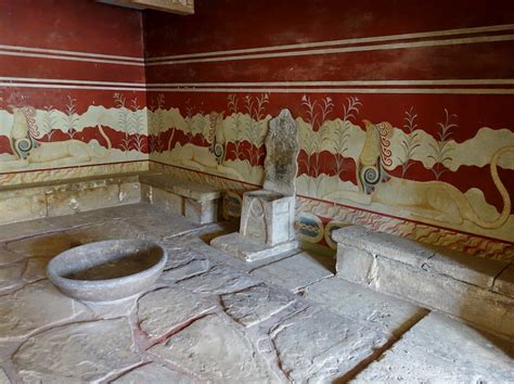 Smarthistory – Conservation vs. restoration: the Palace at Knossos (Crete)