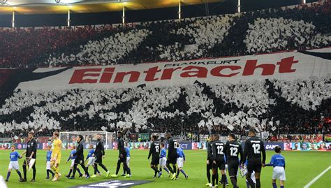 Europa League 18/19: Die beeindruckenden Choreografien von Eintracht ...