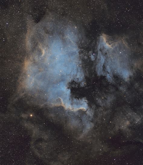 North America and Pelican Nebula Hubble Pallet : r/astrophotography