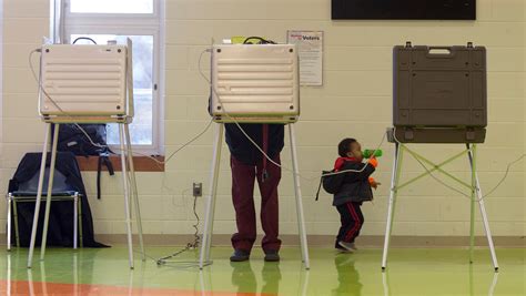 Candidates who filed for the 2018 Michigan primary election