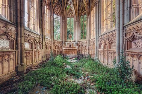 Ultima precatio - the abandoned churches of europe on Behance