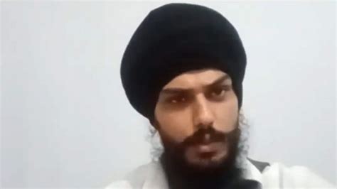 Fugitive Amritpal Singh says he ‘won’t surrender' in new live video ...