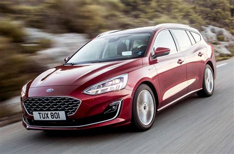 Ford Focus Estate Vignale 2018 review | Autocar