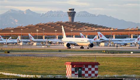 Beijing Capital Airport Overview Photo by Lihang Xu | ID 1347126 | Planespotters.net