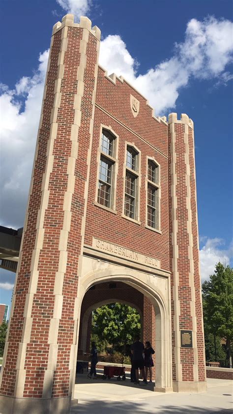 Central Seniors Tour the University of Tennessee at Chattanooga Campus ...