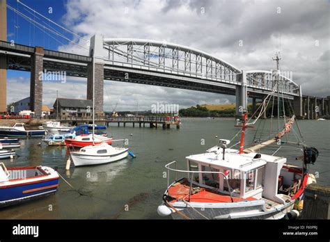 Royal Albert Bridge, River Tamar, Saltash, Cornwall Stock Photo - Alamy